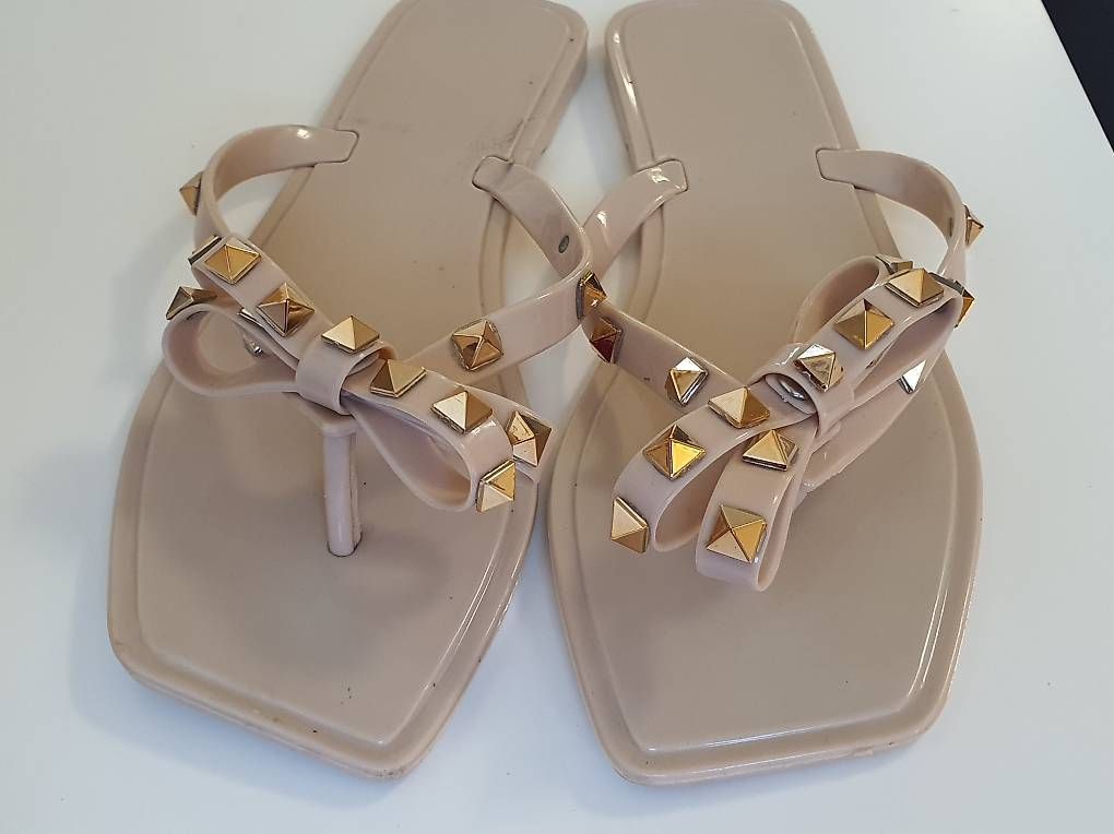 Scarpe da donna: Sandale beige T37 – Usato da Epalinges venduto da bel_6tzk 1