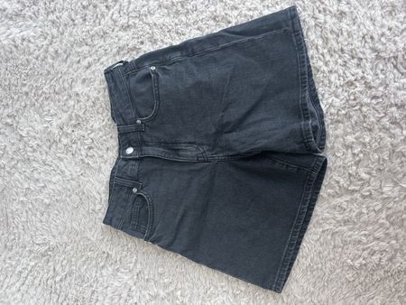 Jeansshorts Damen schwarz Grösse EUR 36 guter Zustand