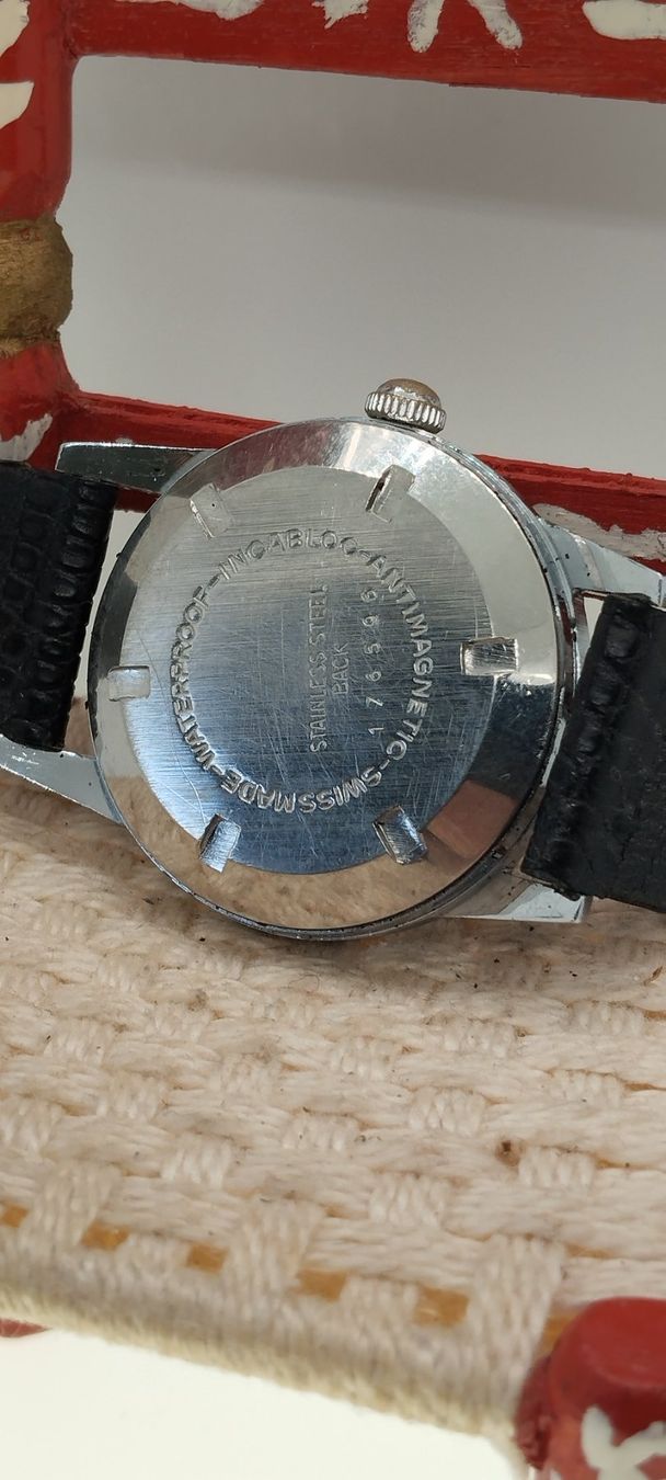 Orologi: Montre pontifa automatique – Usato da La Chaux-de-Fonds venduto da jac_9llg 6
