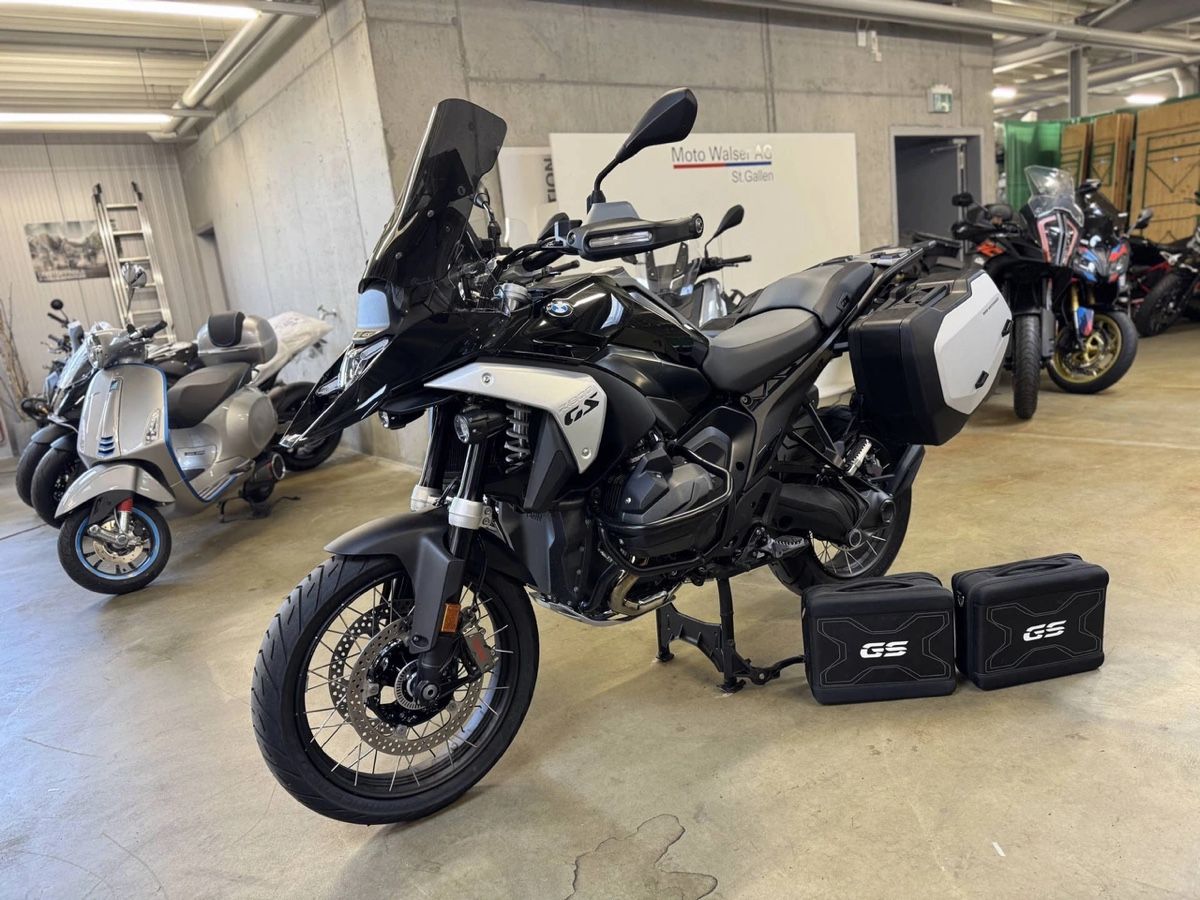 BMW Touring: BMW R 1300 GS Triple Black – Neuf (Voir description) à St. Gallen par syna_99 7