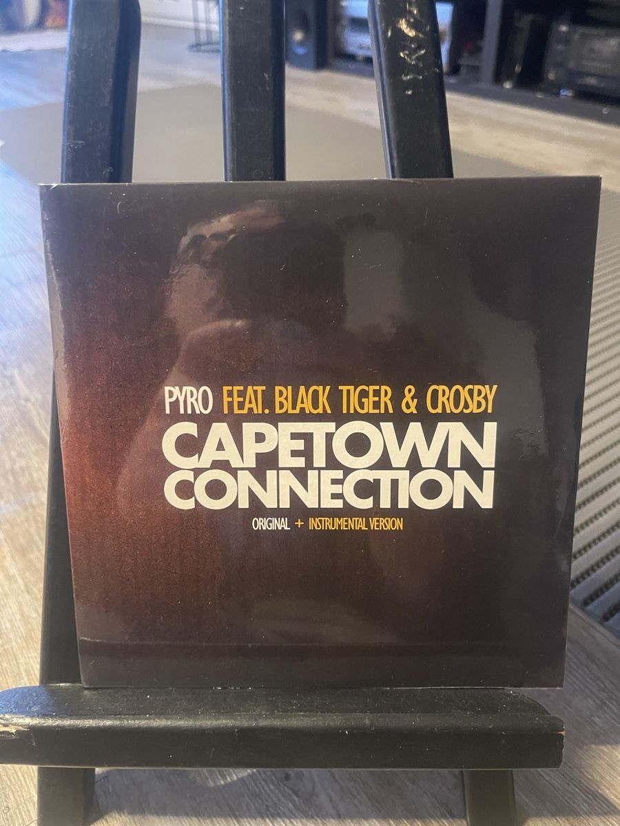 Vinyles: Pyro feat Black Tiger & Crosby / Capetown – Neuf avec emballage d'origine à Dagmersellen par stonefinger