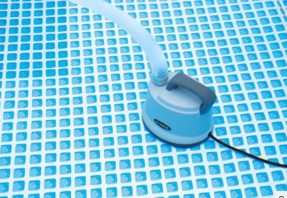 Intex Pompe & Parti di ricambio: Intex Absaugpumpe Pool – Usato da Winkel venduto da gatta 1