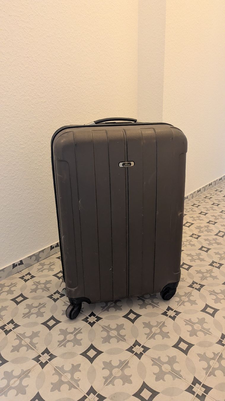Valigie: Large Luggage – Usato da Basel venduto da mhg_99c6