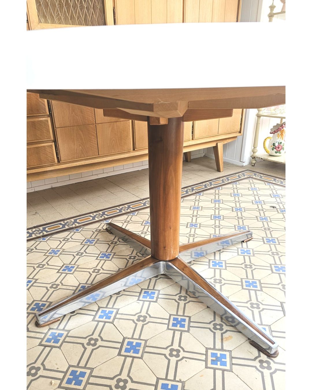 Tavoli: Table ronde formica année 60/70 – Usato da La Chaux-de-Fonds venduto da Saanna 1