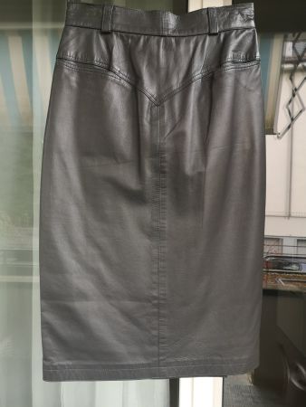 Eleganter Lederjupe Gr. 38 anthrazit