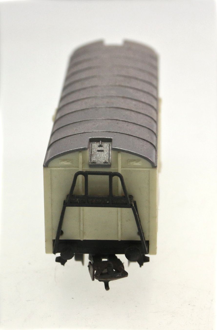 Märklin Modellini di ferrovie: H0 LIMA Bell Kühl- Güterwagen – Usato da Langenthal venduto da Sherkaan 1