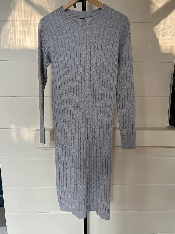 Vestiti: Strickleid Gr 36 – Usato da Luzern venduto da HeleneXX 1