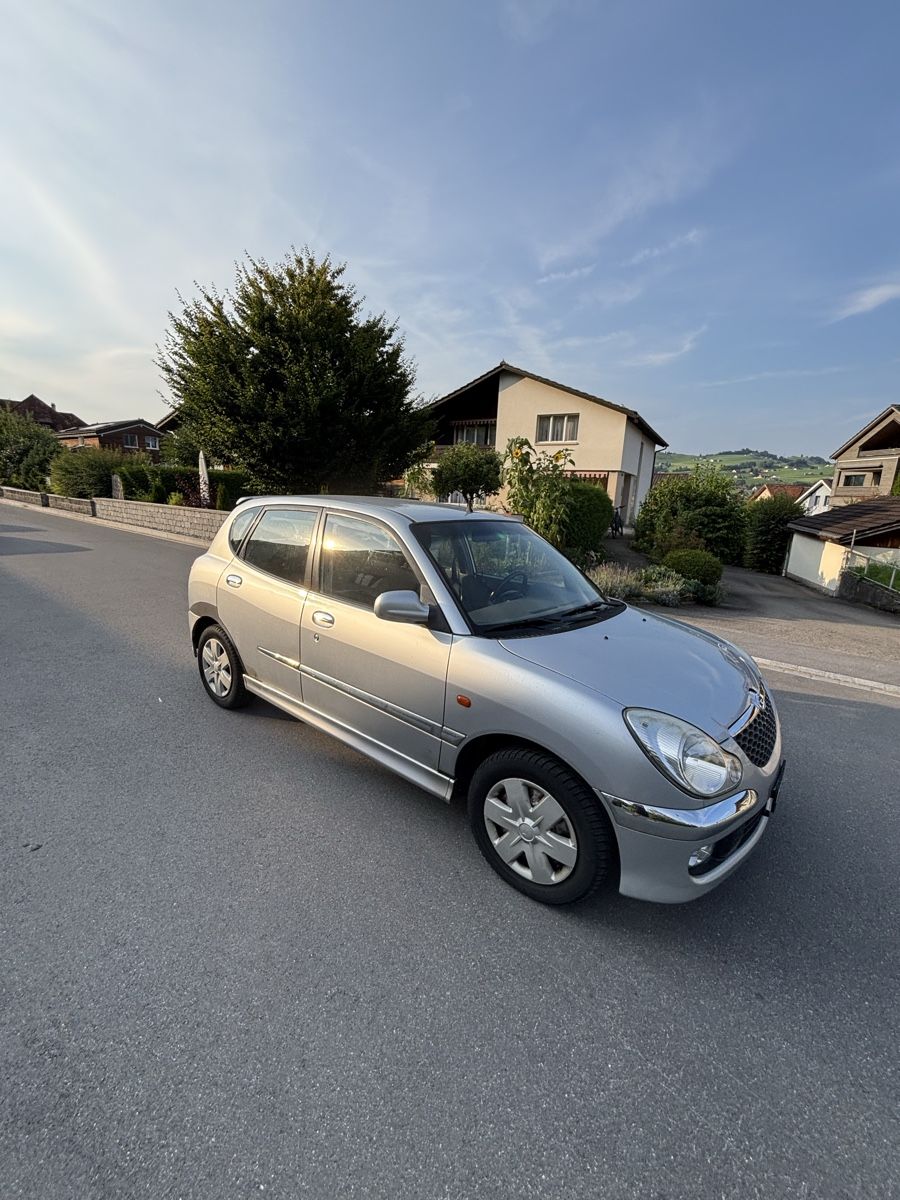 Daihatsu Automobili: Daihatsu Sirion – Usato da Appenzell venduto da DavSimi 2