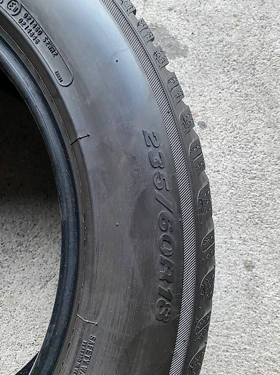 Pneumatici & Ruote complete: 4 Winterreifen Cooper 235/60/18 – Usato da Thalwil venduto da Simone1992 3