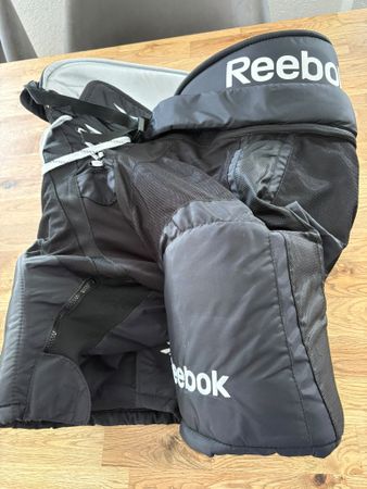 Reebok 16K Hockeyhosen