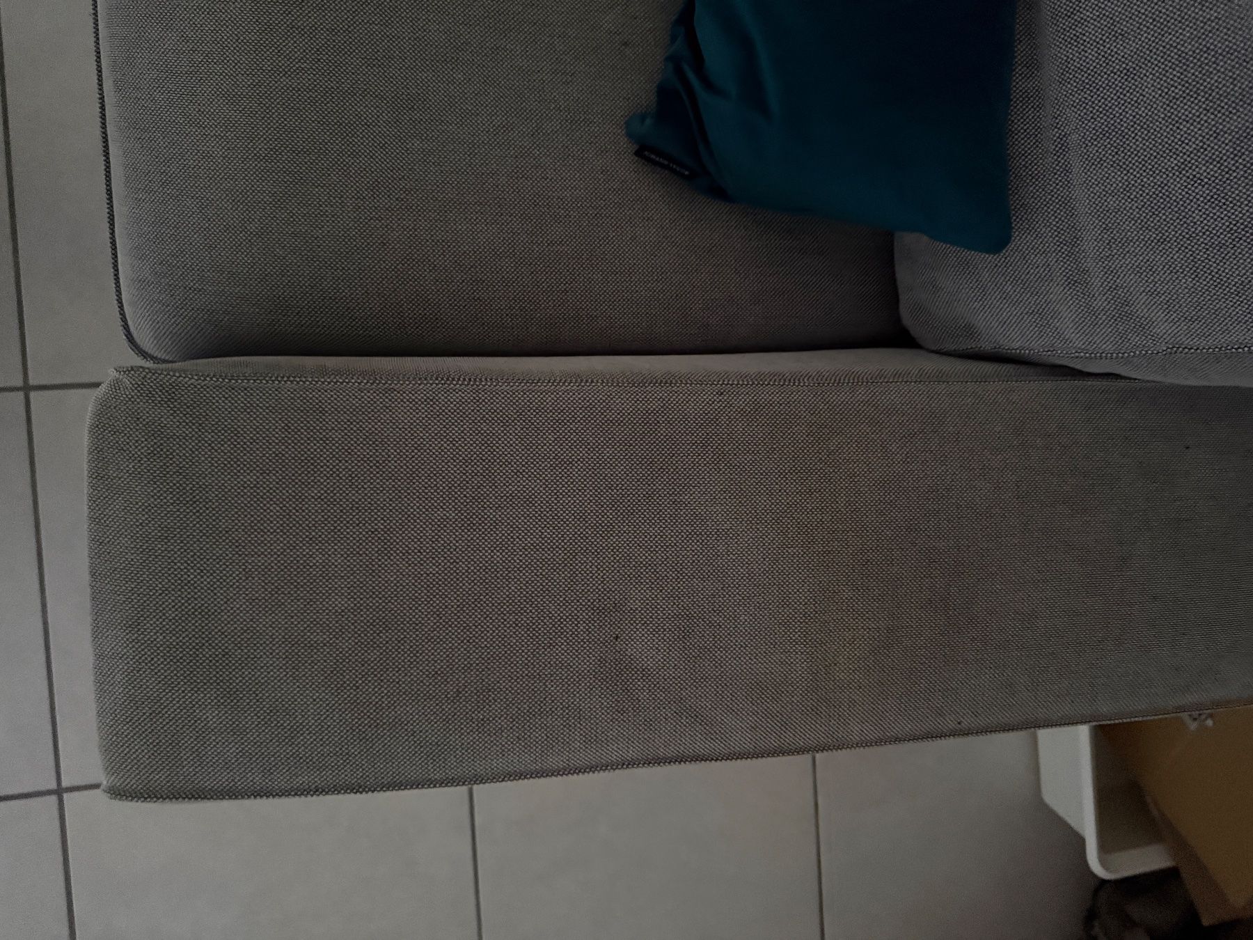 Ikea Divani: Sofa Kivik IKEA – Usato da Bonstetten venduto da Johanne_Lamalle 2