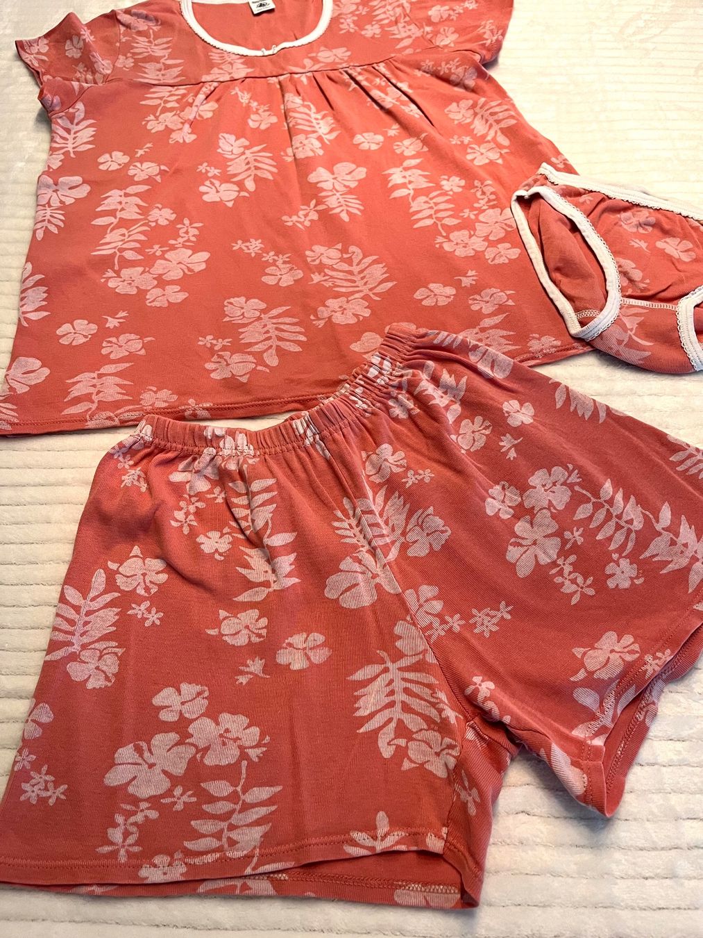 Petit Bateau Pyjamas & Ähnliches: Petit Bateau Pyjama Hawaii 10J/140cm – Gebraucht aus Zürich von asocaciu 2