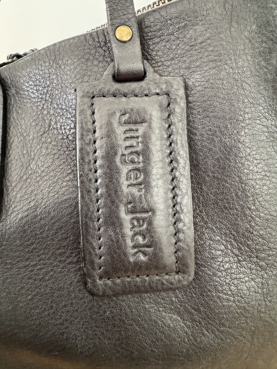 Taschen für Damen: Jinger Jack Ledertasche - Totebag schwarz – Gebraucht aus St.Gallen von Isnisodo 4