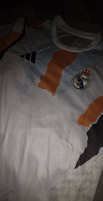Canottiere & Pantaloni: Maillot Real Madrid M – Usato da Petit-Lancy venduto da zesmile 2