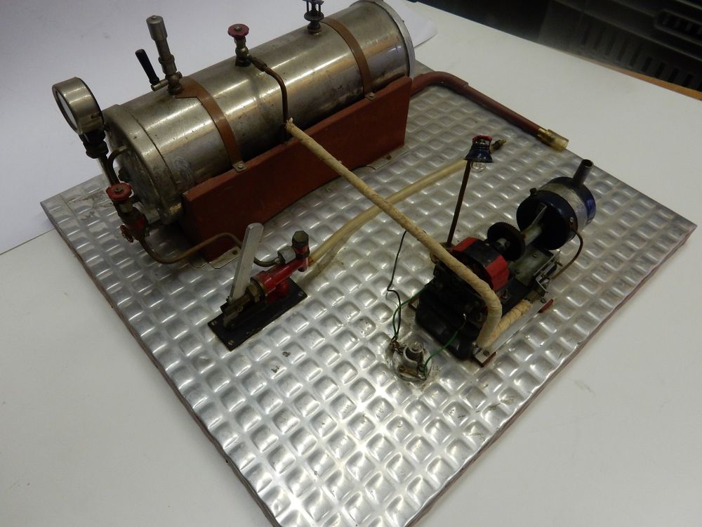 Dampfmaschine Modell Dampfmaschinen Modellbau (Gebraucht) in Etzelkofen ...