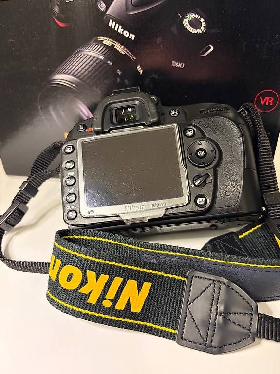 Nikon Fotocamera: Nikon D90 (solo corpo) – Usato da Mendrisio venduto da MarA_82 3