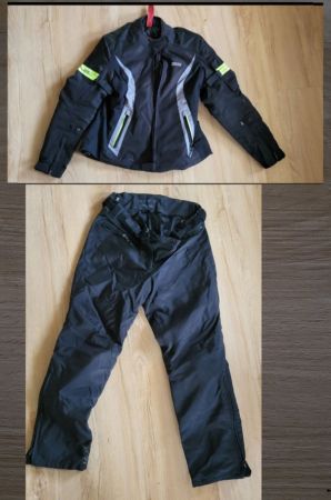 Motorradkleider