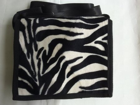 Blachentasche -Zebrakunstfell CHF. 25.00