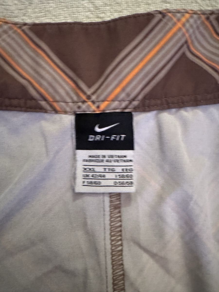Pantaloni: Tennishose – Usato da Wettingen venduto da Chuljaa 1