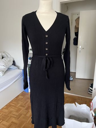 Anna Field Strickkleid schwarz Gr. S Herbstkleid Bürokleid e