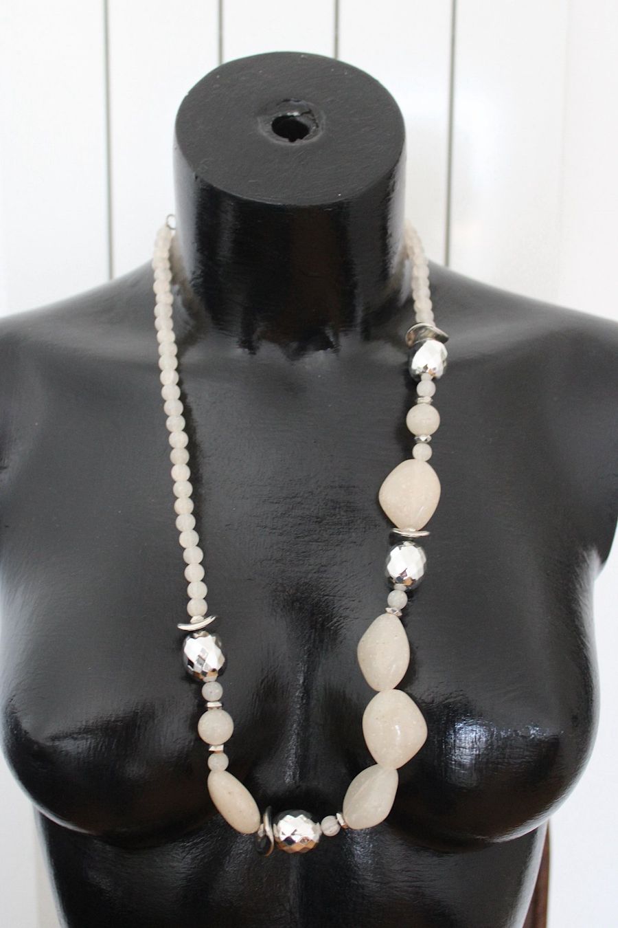 Ketten: Modeschmuck Kette, Länge ca. 37 cm – Gebraucht aus Locarno von madame-tus-sauds 4