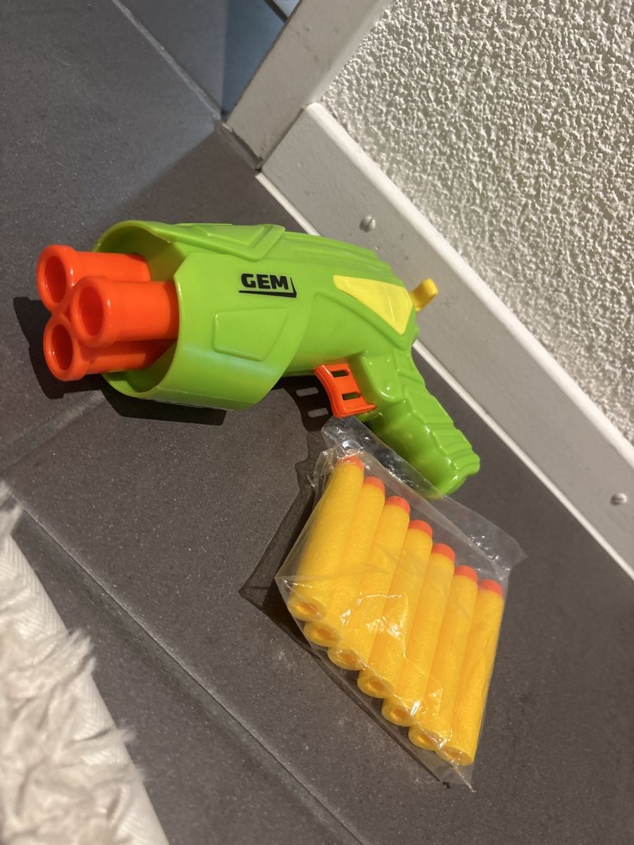 Giocattoli: GEM Dartblaster Pistole inklusive Darts – Usato da Grosshöchstetten venduto da Kreator20 4