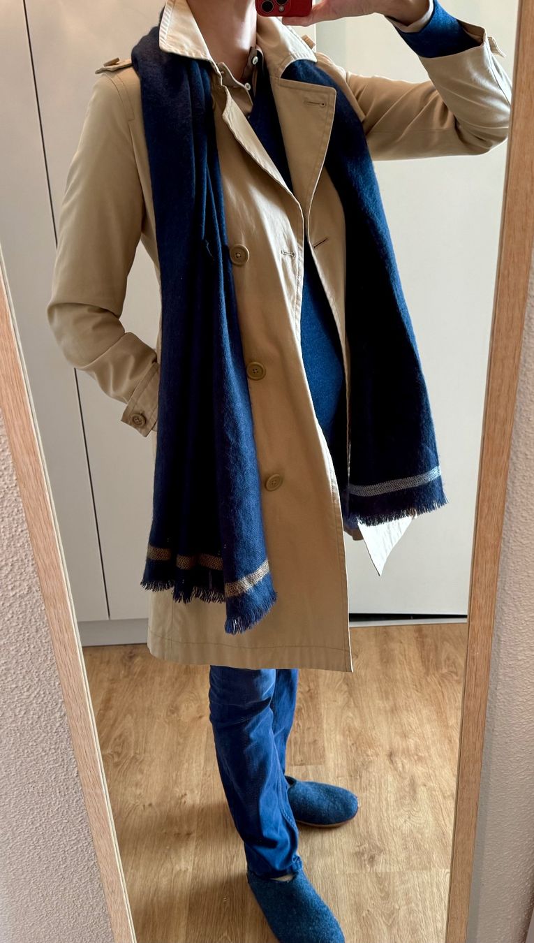 Gap Cappotti: GAP Trenchcoat retro, Gr. 40 – Usato da Männedorf venduto da Olumio