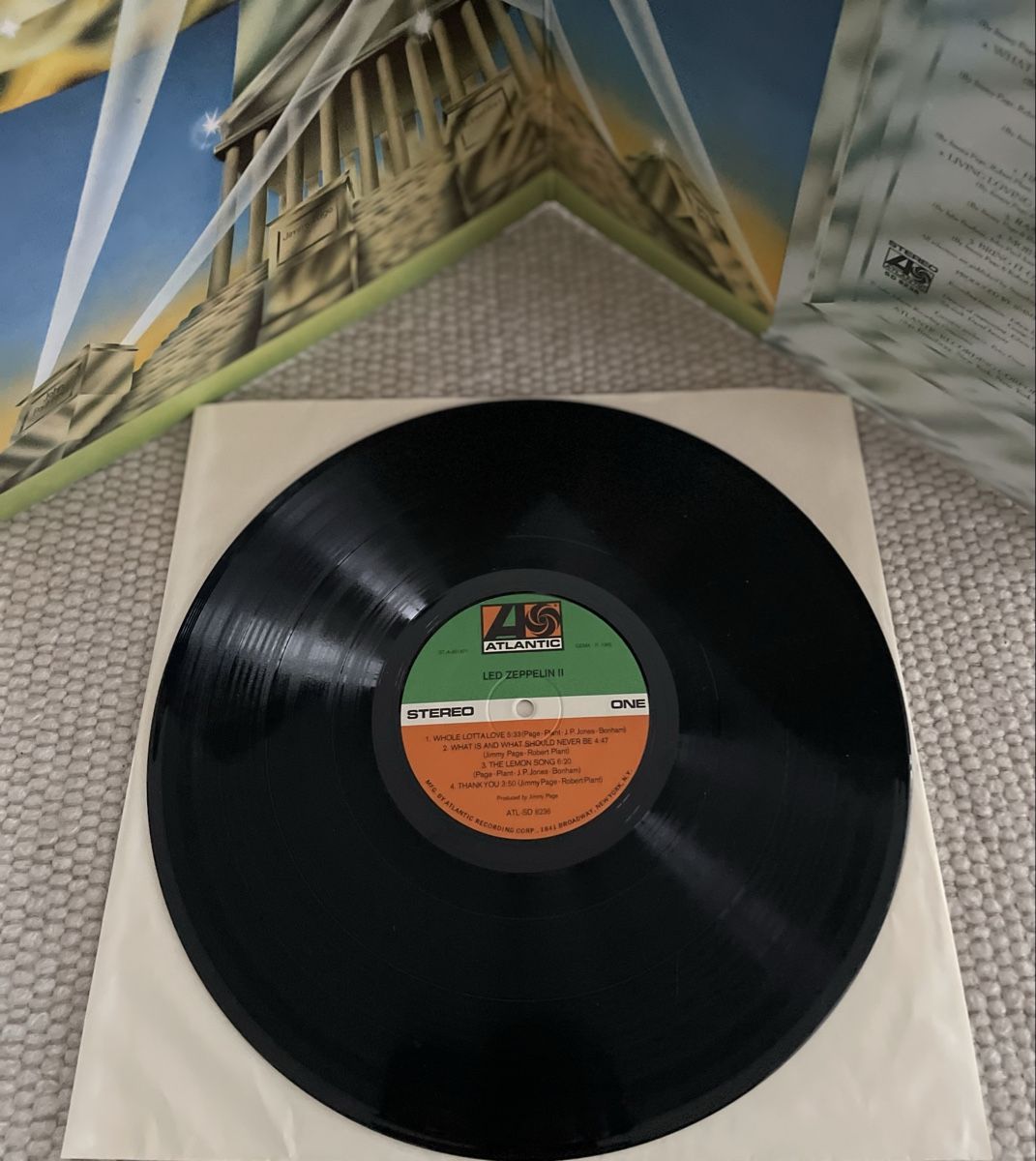 Schallplatten: Led Zeppelin – Led Zeppelin II – Gebraucht aus Aadorf von Assyrian-Bazar 2
