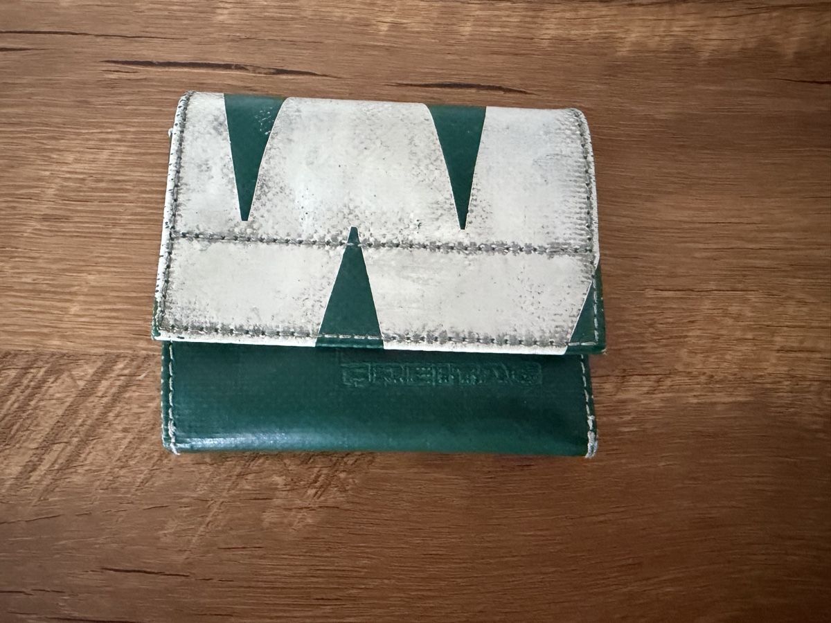 Freitag Brieftaschen: FREITAG F58 MIRANDA – Gebraucht aus Brügg BE von Goob