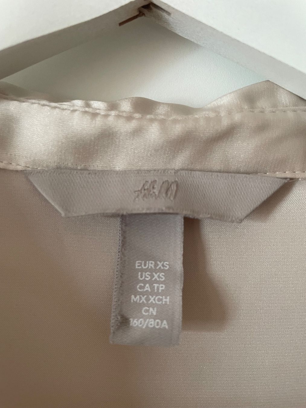 H&M Blusen: Bluse H&M – Gebraucht aus Fislisbach von arse 1