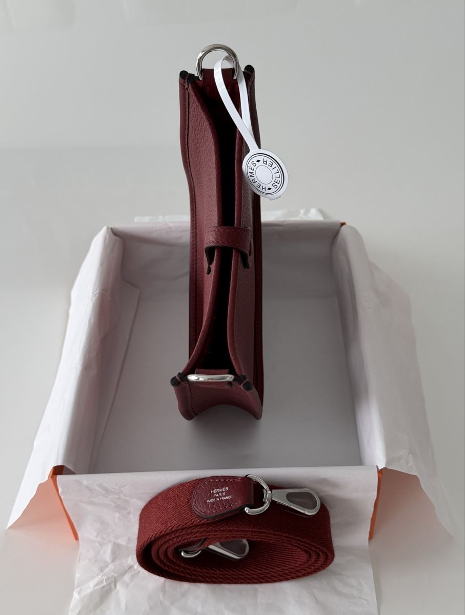 Hermès Borse: Hermès evelyne  Mini 16 Neu  2026 Full Set – Nuovo e nell'imballaggio originale da Schaffhausen venduto da Sotherbyss 2