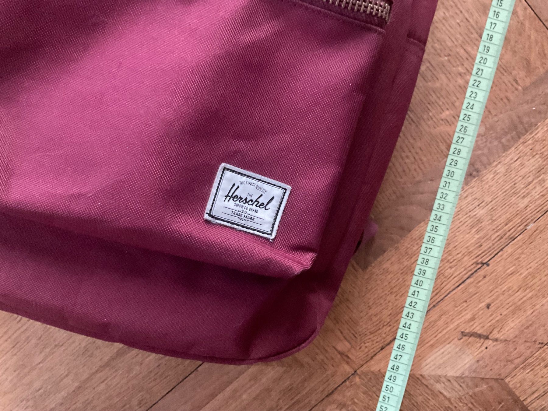 Herschel Rucksäcke: Herschel Rucksack bordeauxrot VERSAND 10.-. – Gebraucht aus Aarau von Galaktos 3