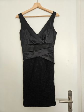 'Kleines Schwarzes' Gr.S (Kleid) mit Spitzen