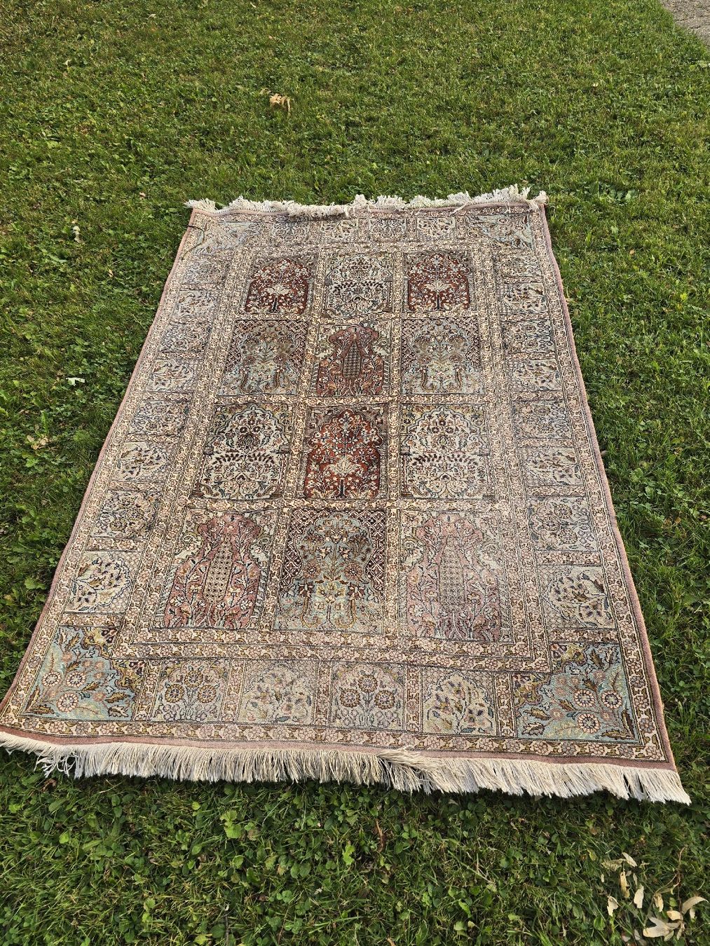 Teppiche: Kashmir Seide  – Gebraucht aus winterthur von Sammlerecke