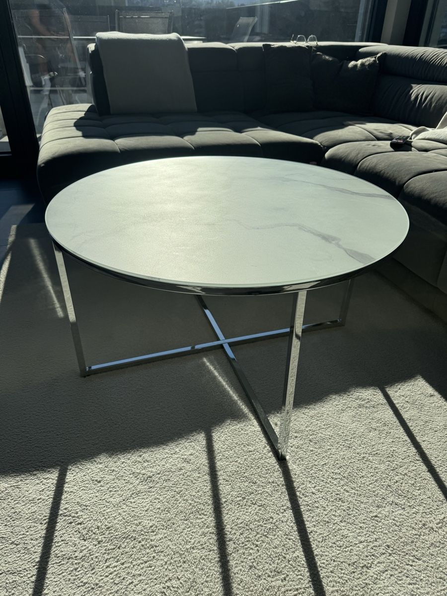 Tables: Couchtisch Marmoroptik – D'occasion à liestal par lju_l7rk