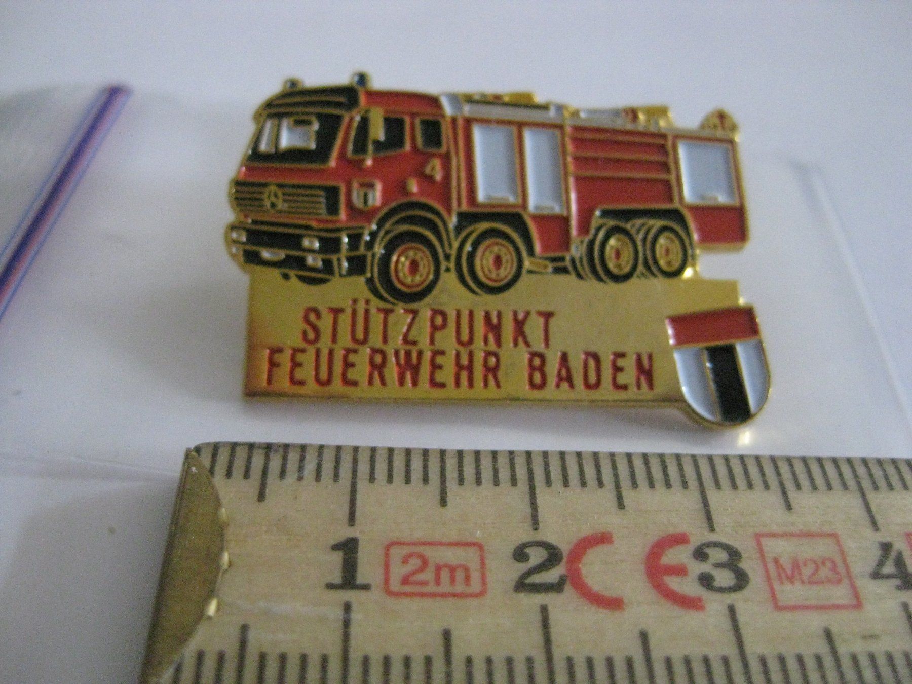 Placchette & Badge: Pin Stützpunkt Feuerwehr Baden – Usato da Münchenbuchsee venduto da neuwertig-gespart 1