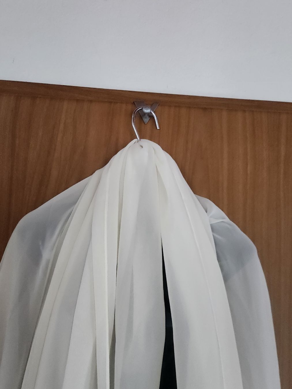 Foulards, Tücher & Schals: Châle blanc voile  occasion  – Gebraucht aus Niedergösgen von Eva2410 2