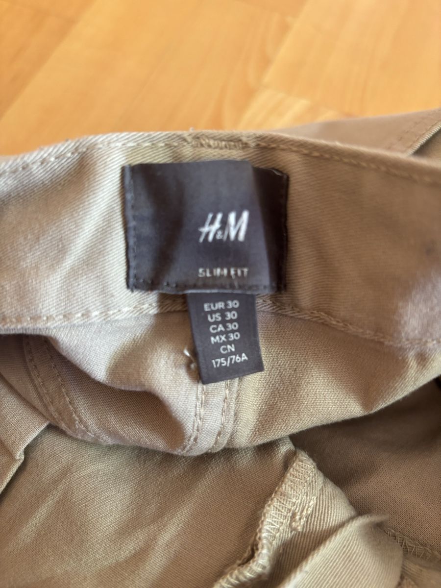 Pantaloni: Beige Chino Pants H&M – Usato da Chexbres venduto da doe_xns6 1