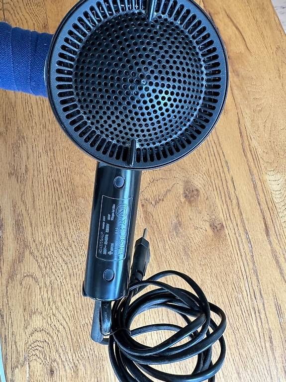 Föhn: Satrap Föhn  Master 2200 – Gebraucht aus Bern von rimshotdrums 2