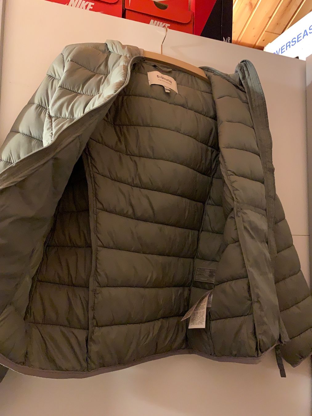 Zalando Jacken: Doudoune b.young Zalando T.40 – Neu (gemäss Beschreibung) aus Perroy von barballalla 2