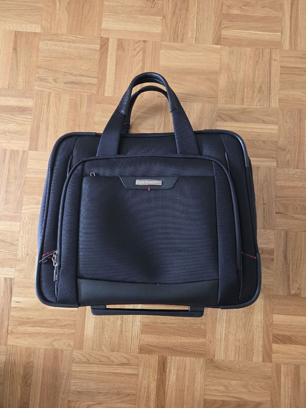 Samsonite Valigie & Borse: Samsonite rolling laptop bag Pro DLX 4 excellent condition – Usato da Yverdon-les-Bains venduto da milka_mro