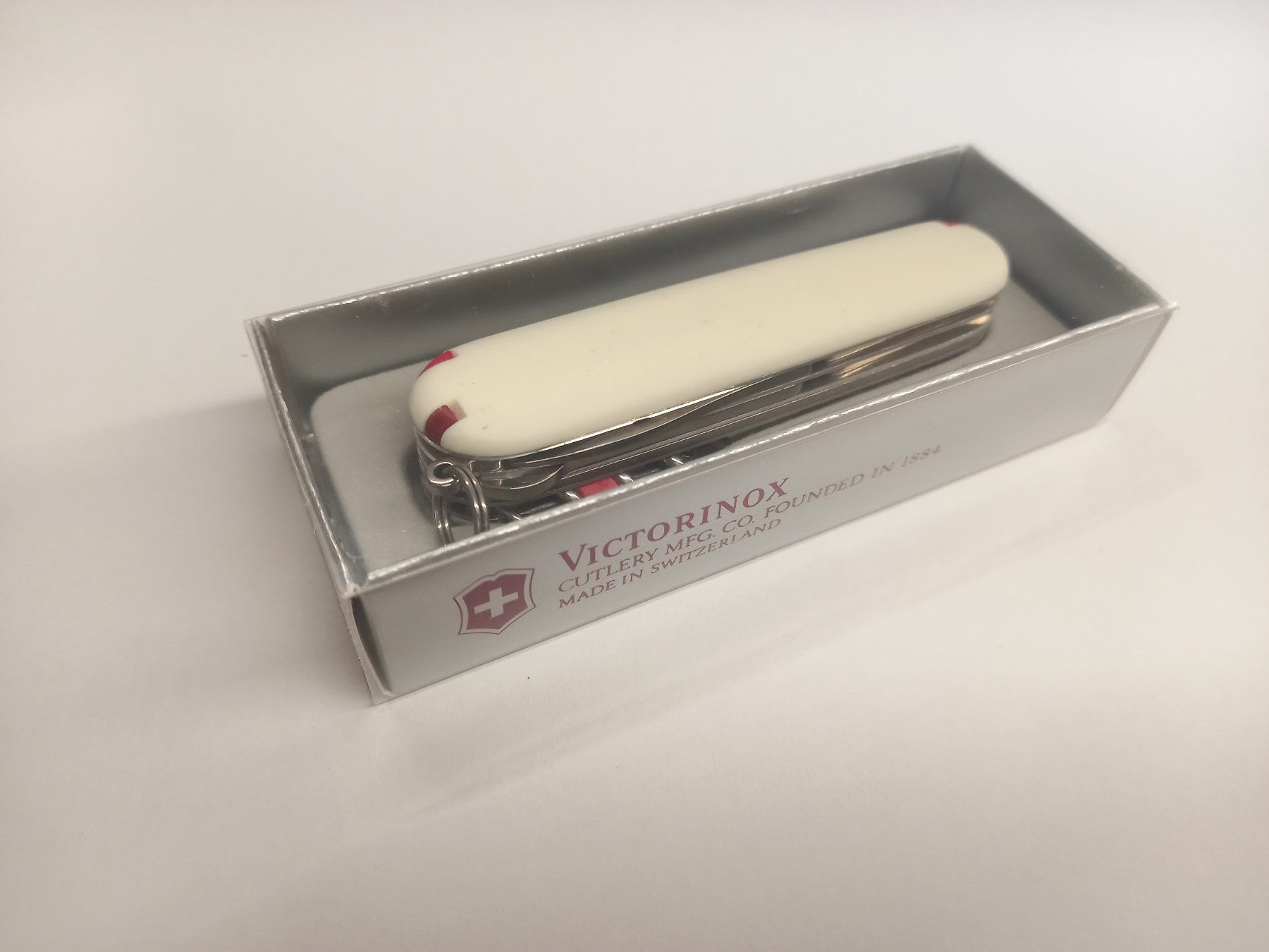 Victorinox Taschenmesser: Victorinox Huntsman einzigartig – Neu (gemäss Beschreibung) aus Buch b. Kümmertshausen von accipitergentilis