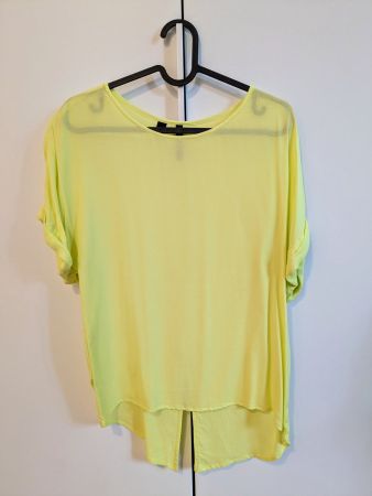 Sommerliches, hellgelbes Shirt, Grösse S