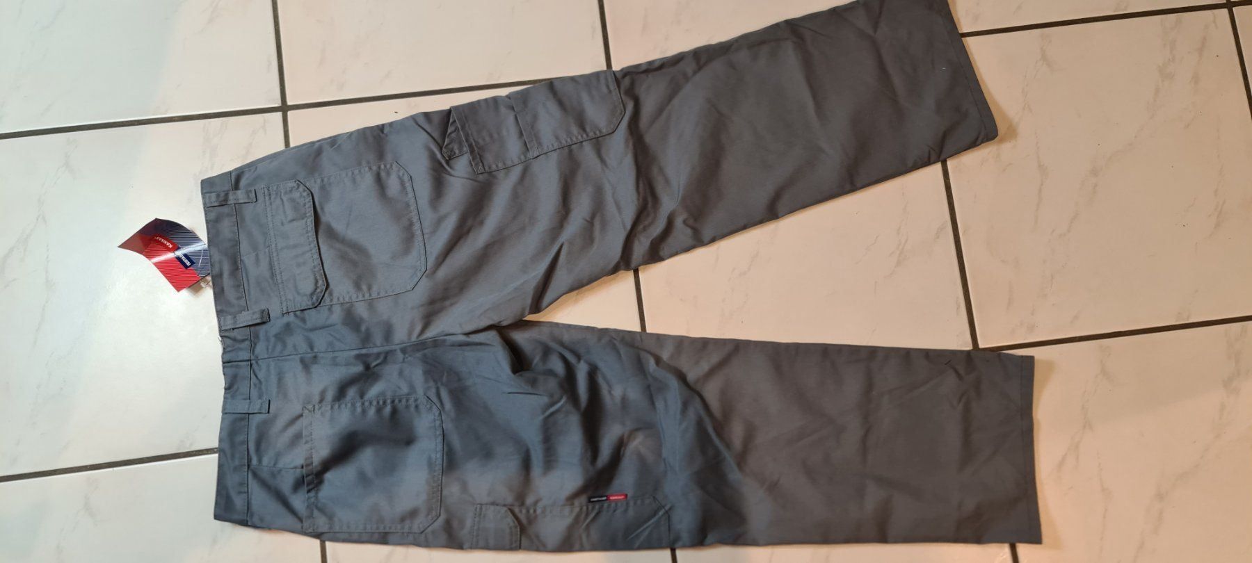 Hosen: Fristads Arbeitshose, Gr. 42 – Neu und originalverpackt aus Uerkheim von Justi.y 1