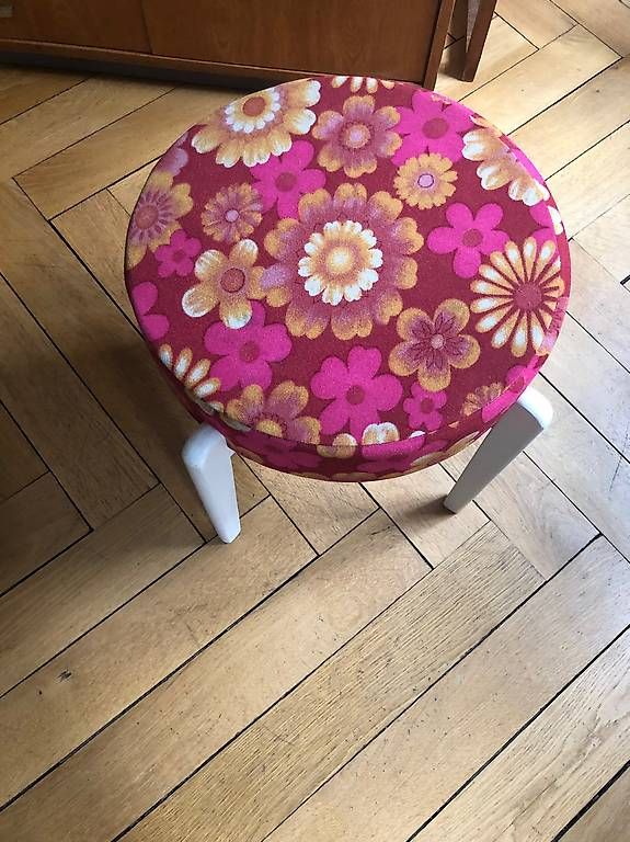 Hocker: Hocker mit Polster – Gebraucht aus Basel von Brubaba 1