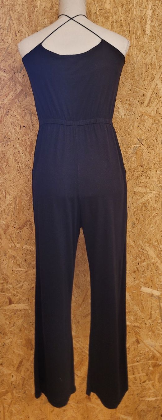 H&M Jumpsuits: H%M combinaison noir M – D'occasion à Lausanne par PlusValue_Lausanne 1