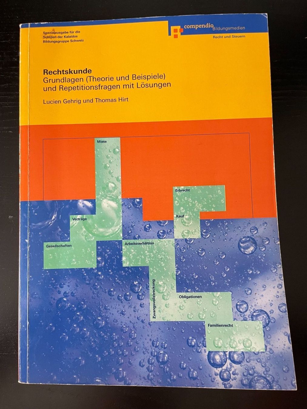 Bücher: Rechtskunde / von compendio – Gebraucht aus Hombrechtikon von Uptowns