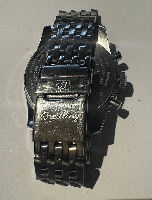 Montres: Breitling Navitimer B01 46 Blau Blau Silber Mint – D'occasion à Basel par ninenintynine 2