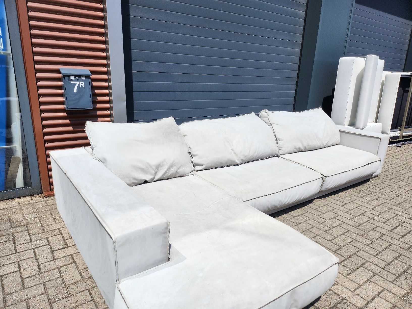 Baxter Sofas: Baxter - Budapest large Ecksofa by Paola Navone – D'occasion à Gelderland par HermsenDesign 8
