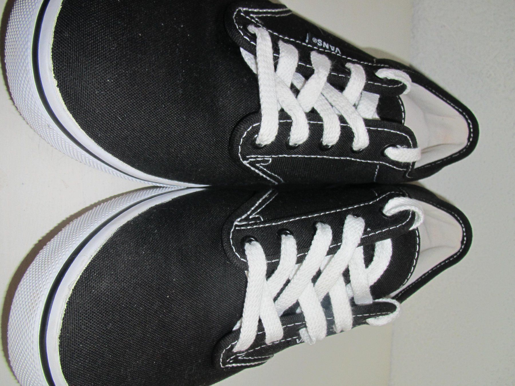 Vans Chaussures hommes: SNEAKER VANS 38,5 – D'occasion à Murten par Selliot 1